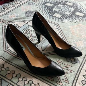 Cynthia Rowley Black Patent Leather & Black Matte Leather Aspen Heels